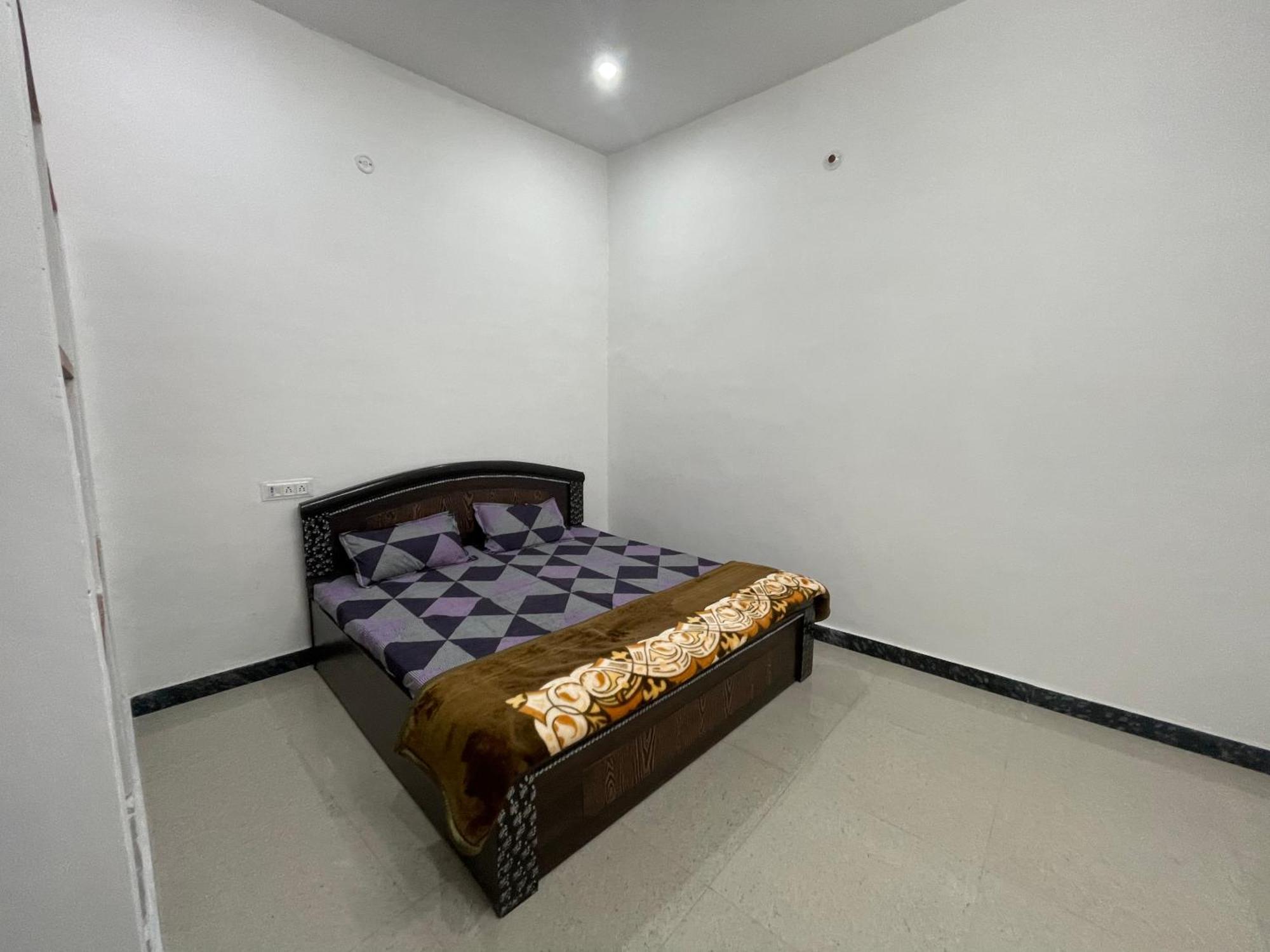 Rukmani Villas Group Of Rukmani Home Stay Mathura Exterior foto